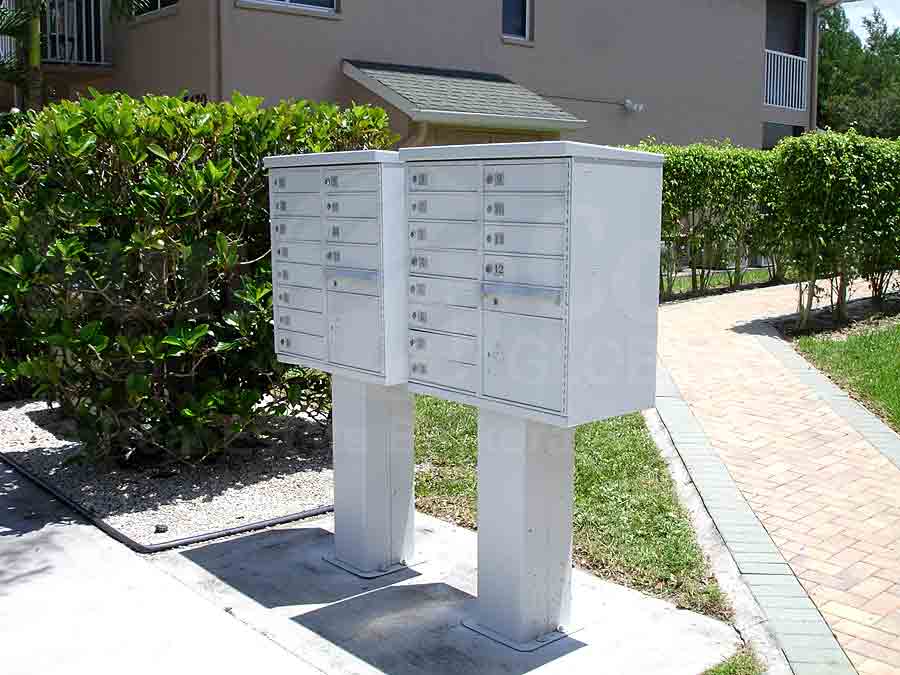 Coral Garden Mailboxes